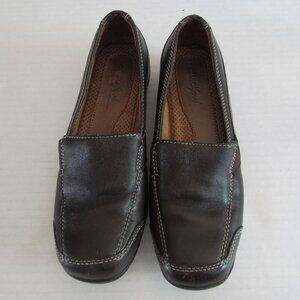 Natural Soul by Naturalizer Dark Brown Slip On Loafer Dress Shoe Size 6 Med